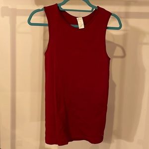 Zyia Brick Parallel tank